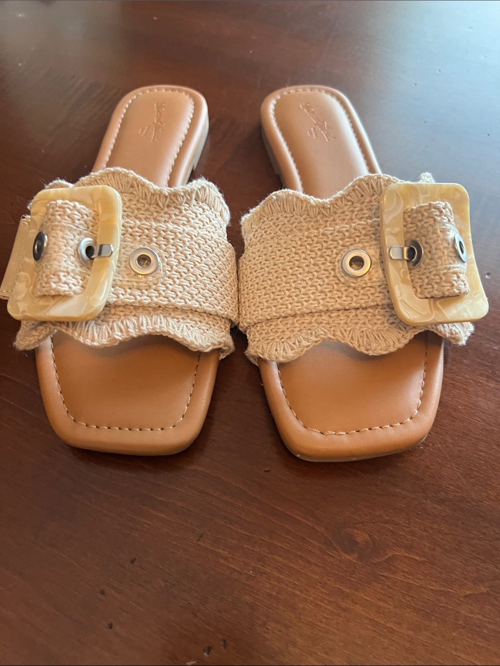 Universal Thread Beige Woven Buckle Slide Sandals